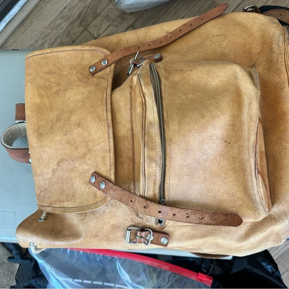 Large Tan Leather Backpack - Picture 1 of 3